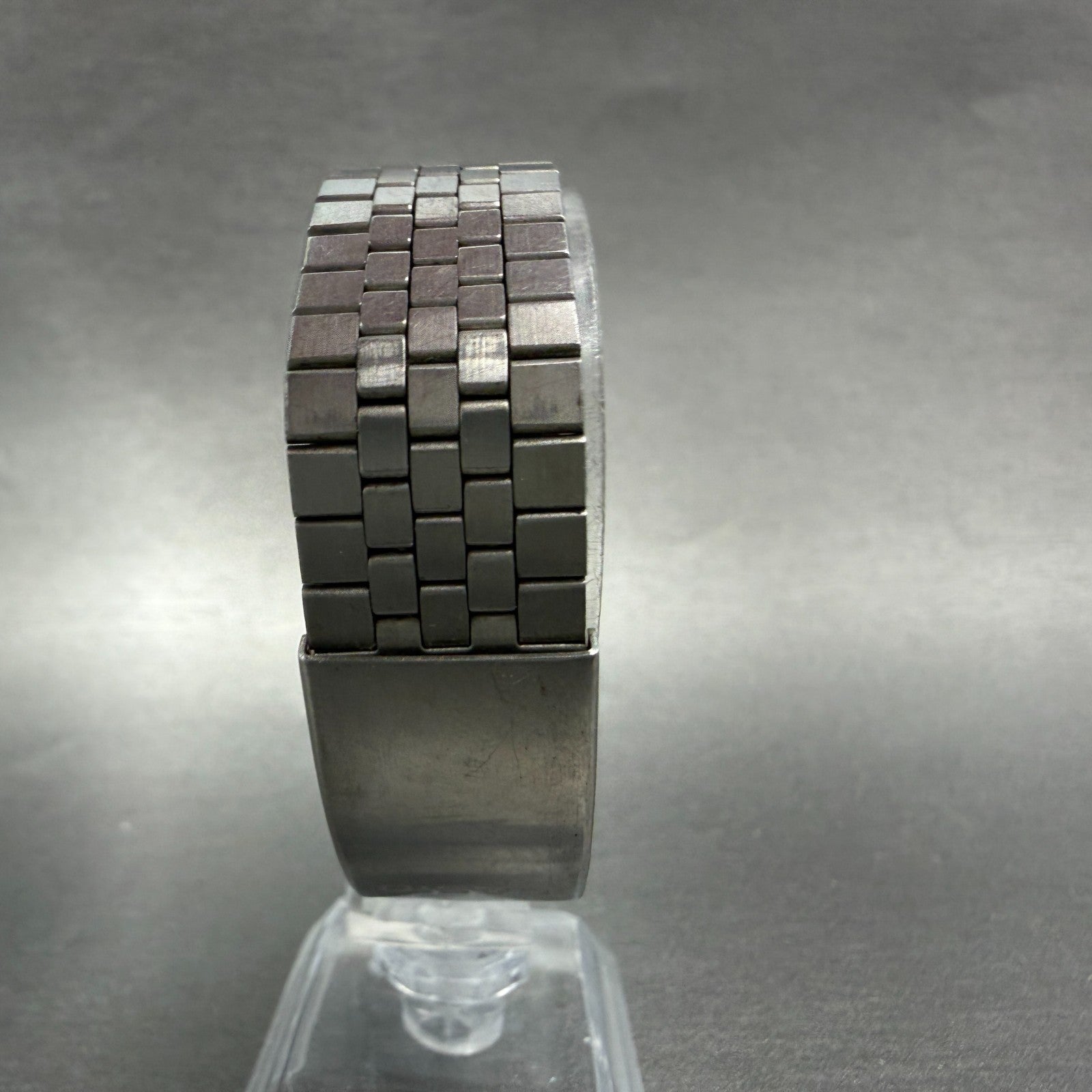 Casio Analog Digital Watch Men 31mm Silver Dial Silver Tone AQ-321 PARTS ABC VTG8