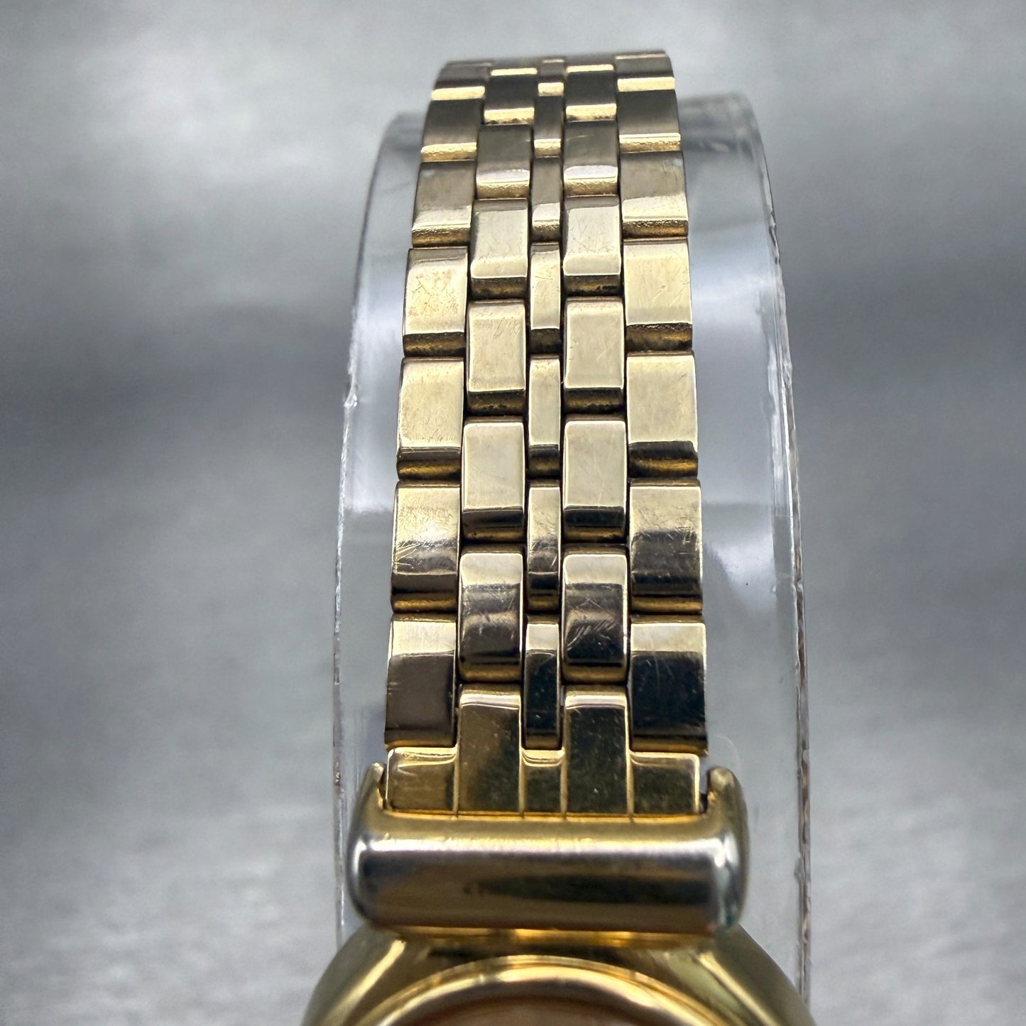 Seiko Watch Women 17mm Gold Dial Gold Tone Oval 2Y00-0G78 New Battery4