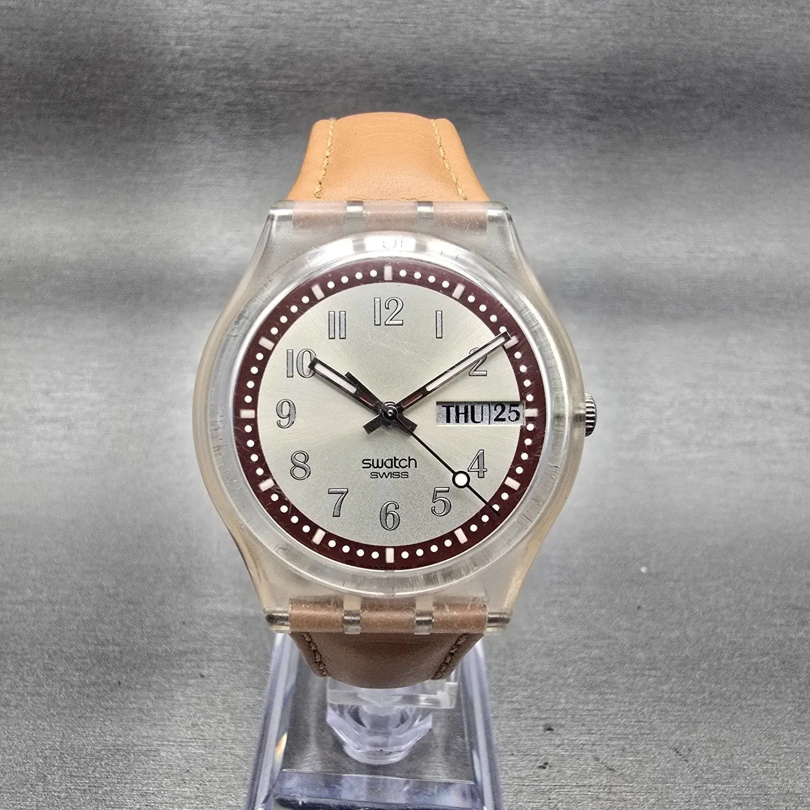 Swatch Croissant Chaud Watch Men 34mm Champagne Dial Daydate GE700 New Battery0