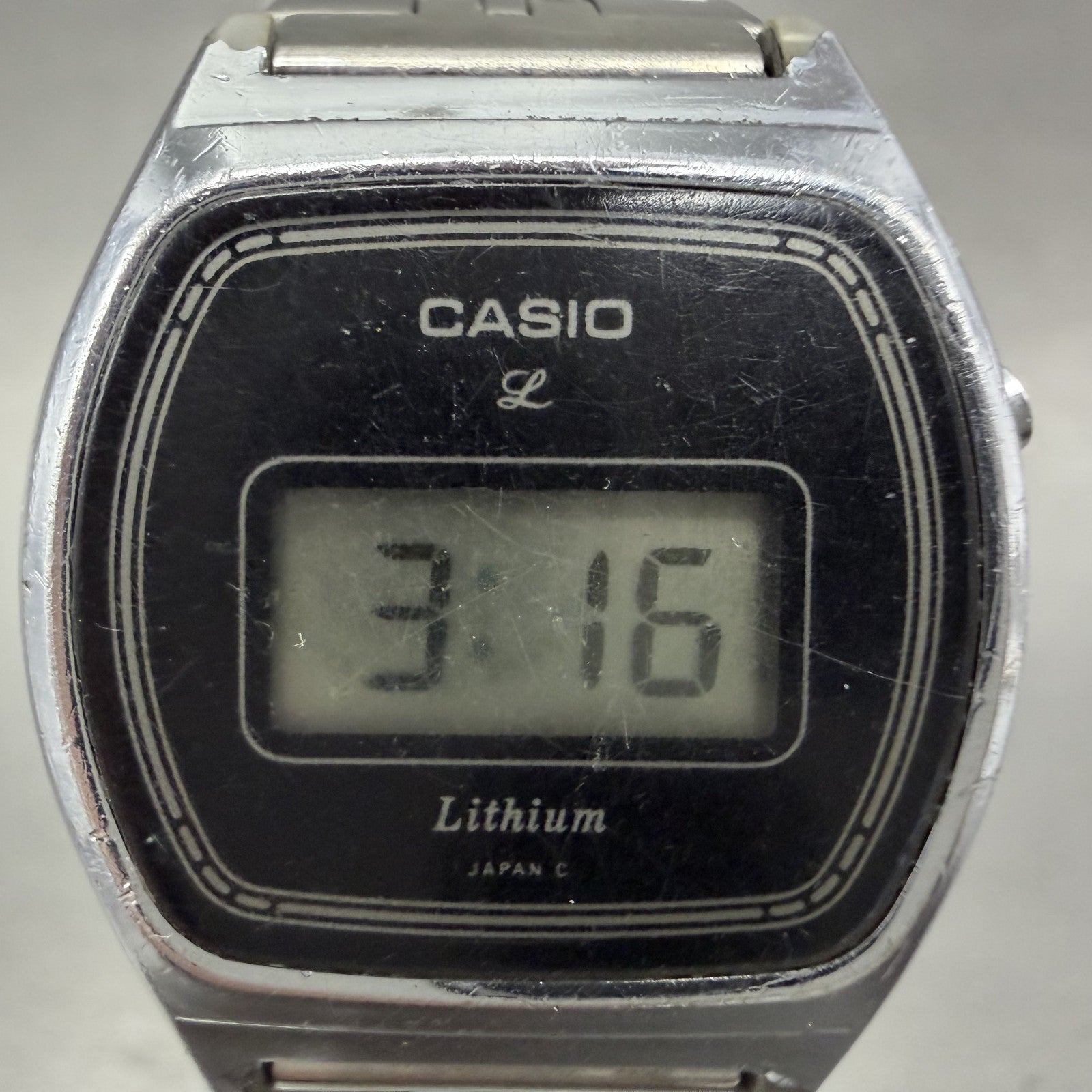 Casio LB320 Watch Women 25mm Digital Silver Tone Round New Battery Vintage1