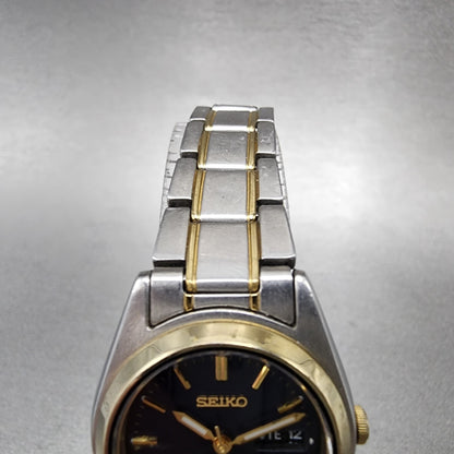Seiko Solar Watch Women 25mm Blue Dial Two Tone Daydate Round V138-0AA0 Runs