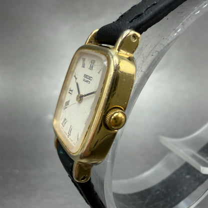 Seiko Watch Women 17mm White Dial Gold Tone Rectangle 2Y00-5A00 New Battery2