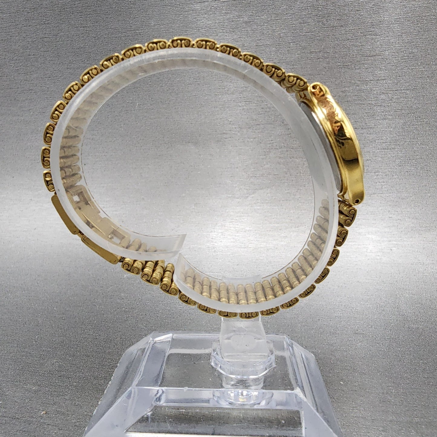 Bulova Watch Women 24mm Champagne Dial Gold Tone Date 97P28 New Battery Diamond8