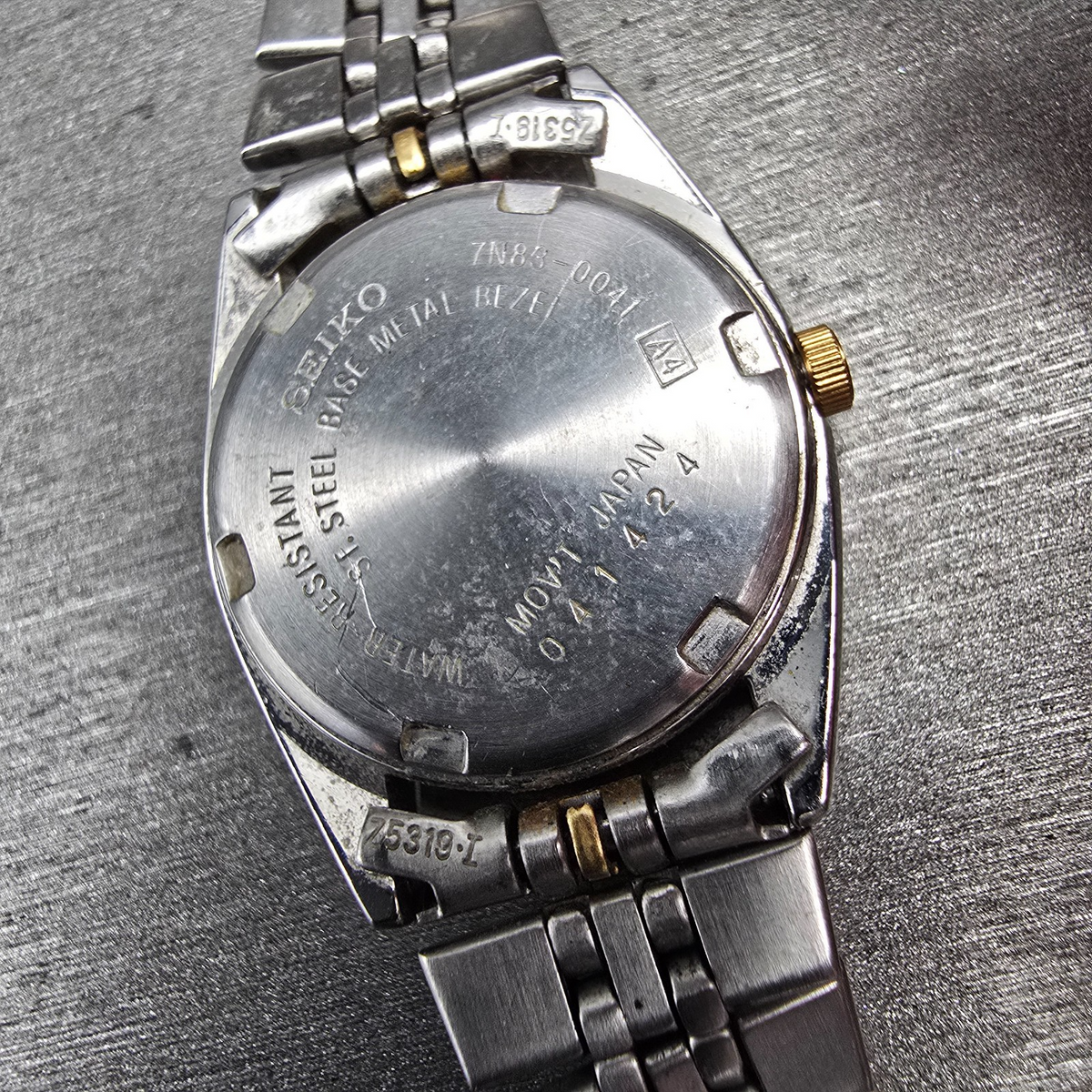 Seiko Watch Women 24mm Silver Dial Two Tone Daydate Round 7N83-0041 New Batt JP510