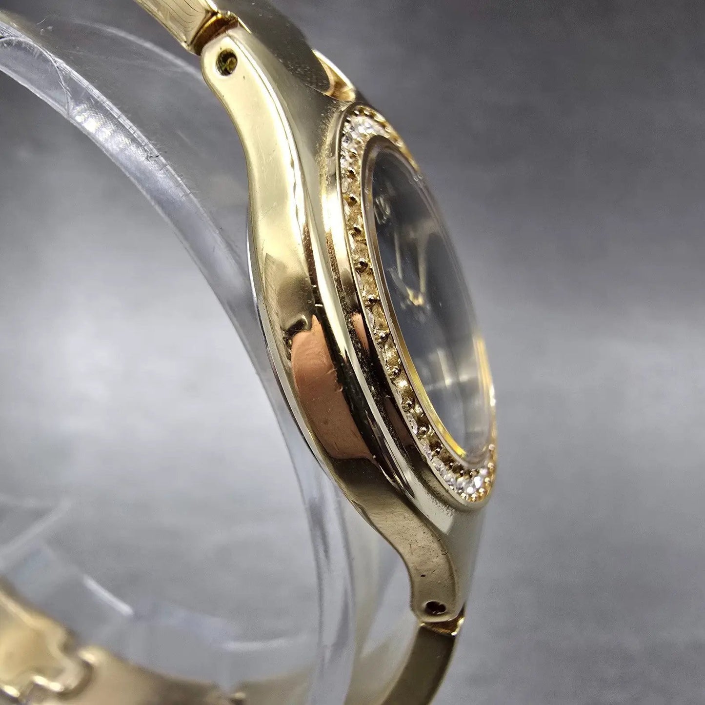ESQ Watch Women 25mm Black Dial Gold Tone Round 100564 New Battery Crystals4