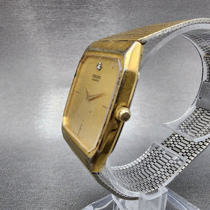 Seiko Watch Men 26mm Gold Dial Gold Tone Rectangle 6530-5089 New Battery
