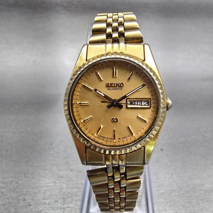 Seiko SQ Watch Women 25mm Gold Dial Gold Tone Daydate Round 3Y03-0169 New Batt0