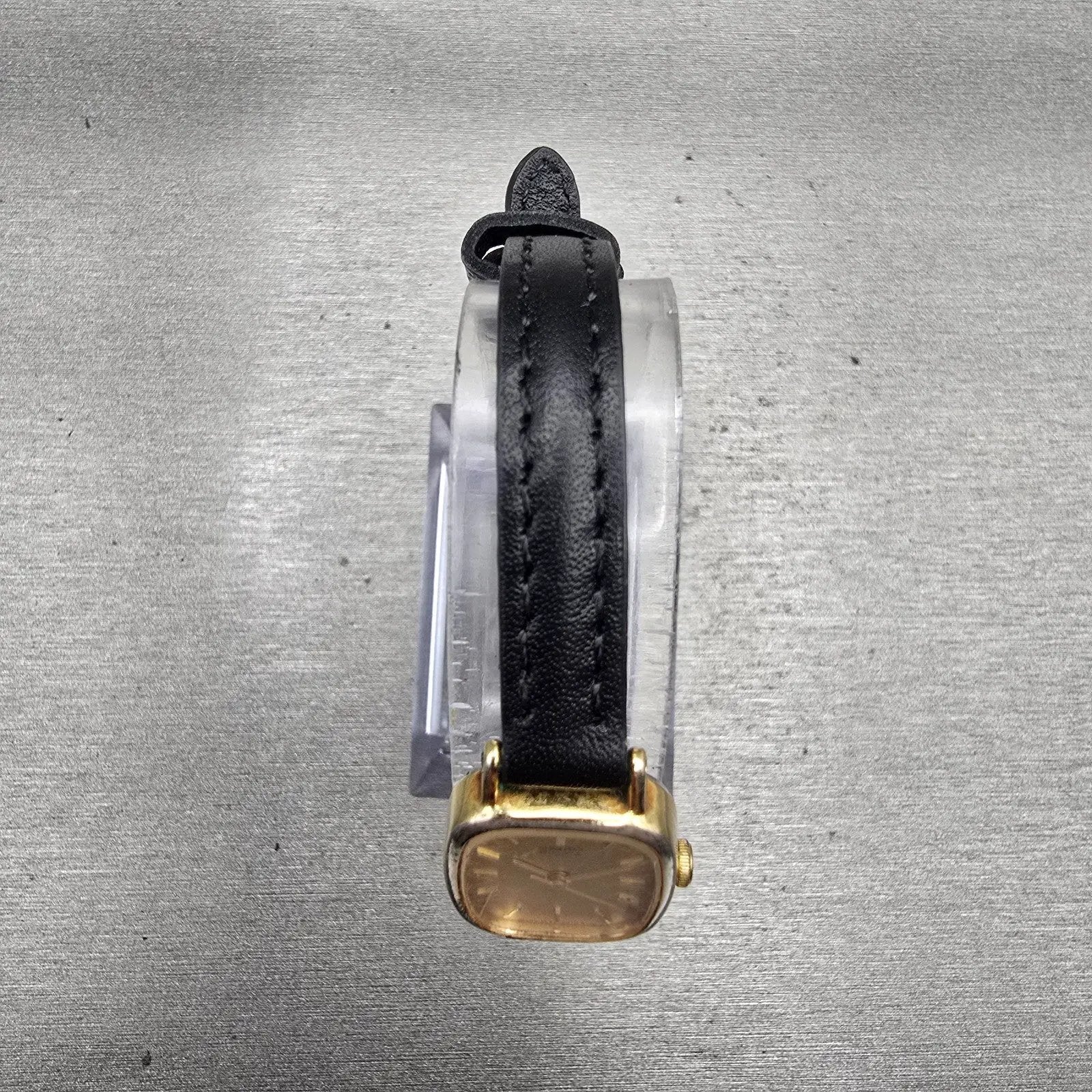 Seiko Watch Women 16mm Gold Dial Gold Tone Rectangle 2C21-5139 New Battery VTG4