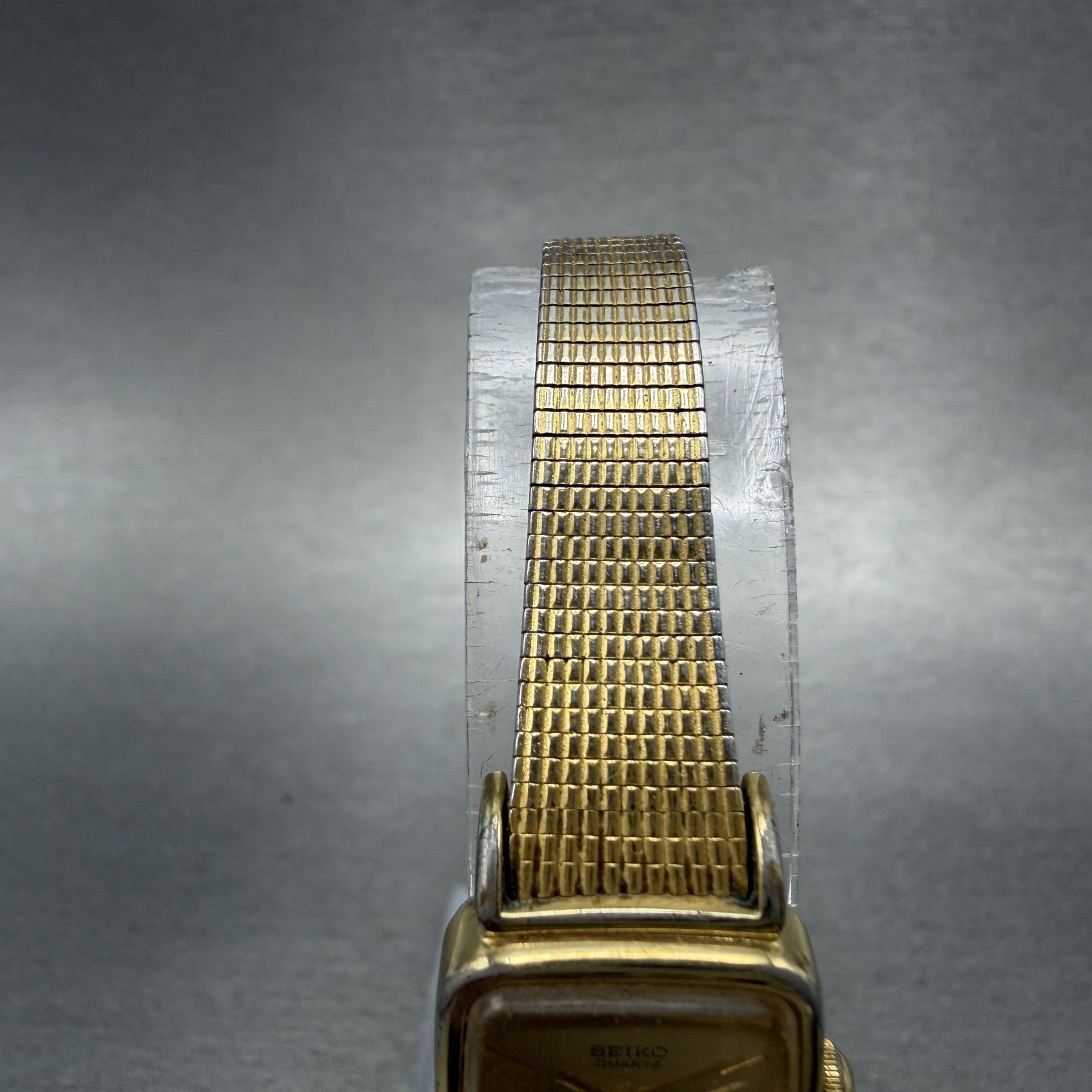 Seiko Tank Watch Women 17mm Champagne Dial Gold Tone 5420-5319 New Battery4