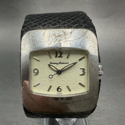 Tommy Bahama Watch Women 29mm Champagne Dial Silver Tone TB2041 New Battery0