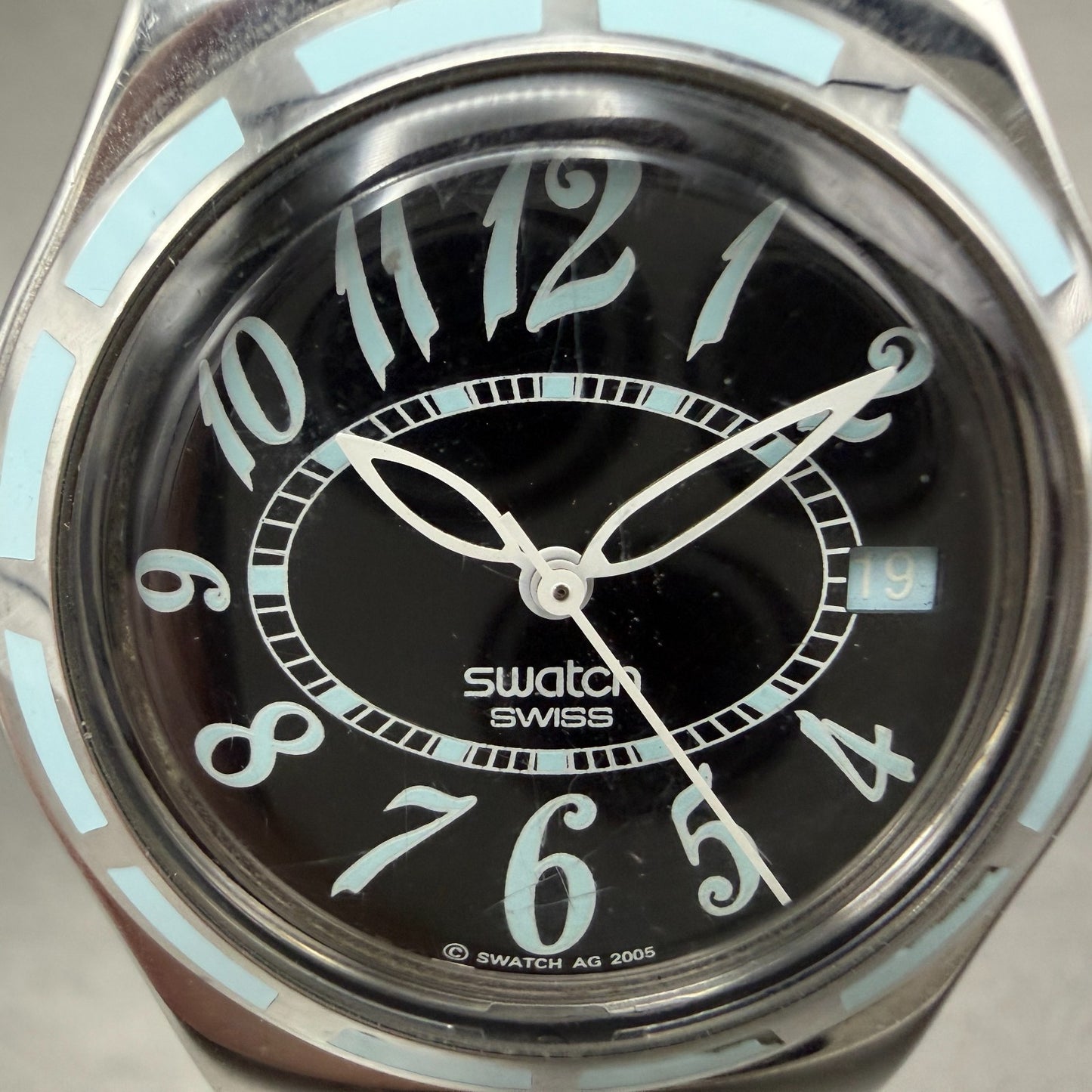 Swatch Irony Fresh Breath Watch Women 33mm Black Dial Steel Date SCK407 New batt1