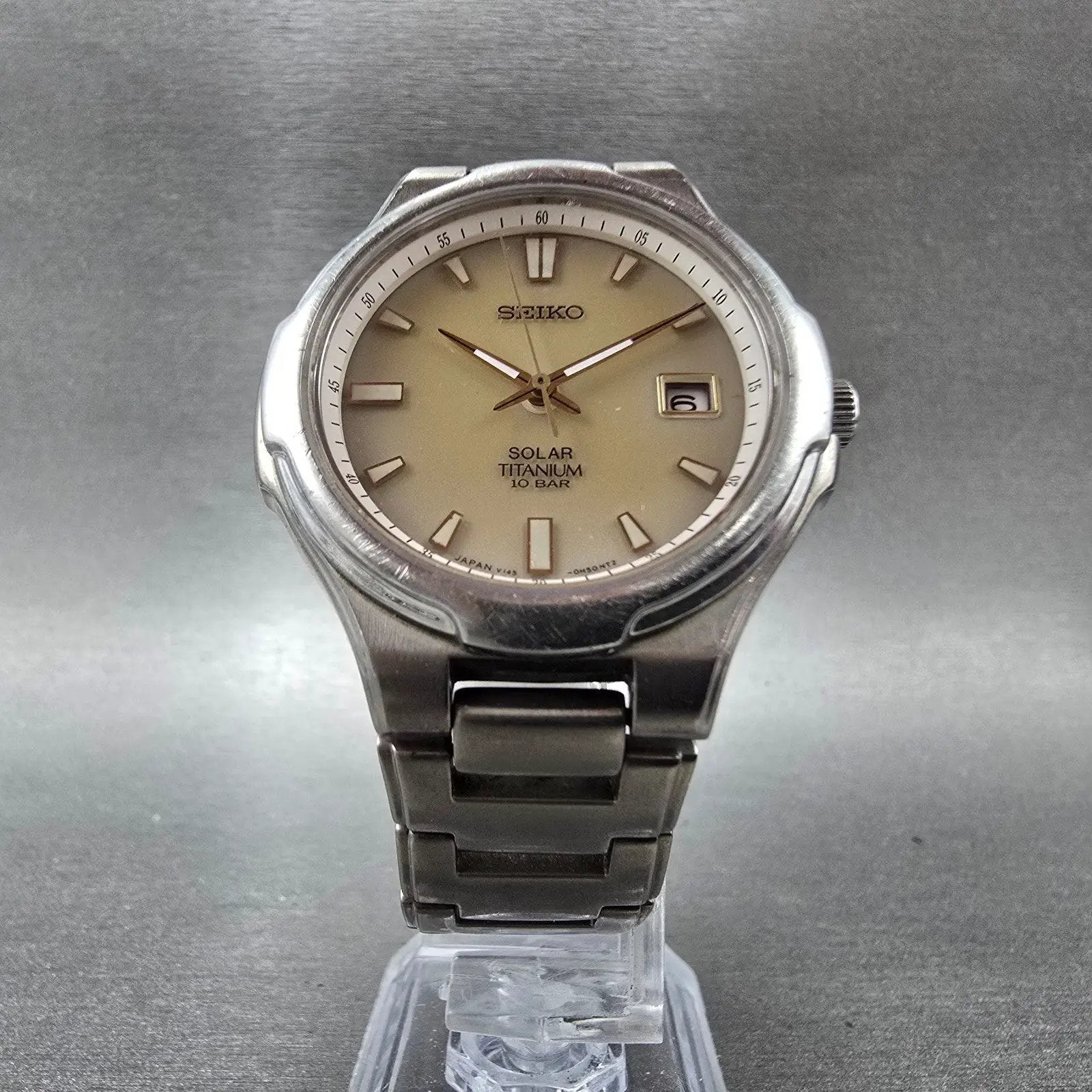 Seiko Solar Watch Men 37mm Brown Dial Titanium Date Round V145-0E00 PARTS6