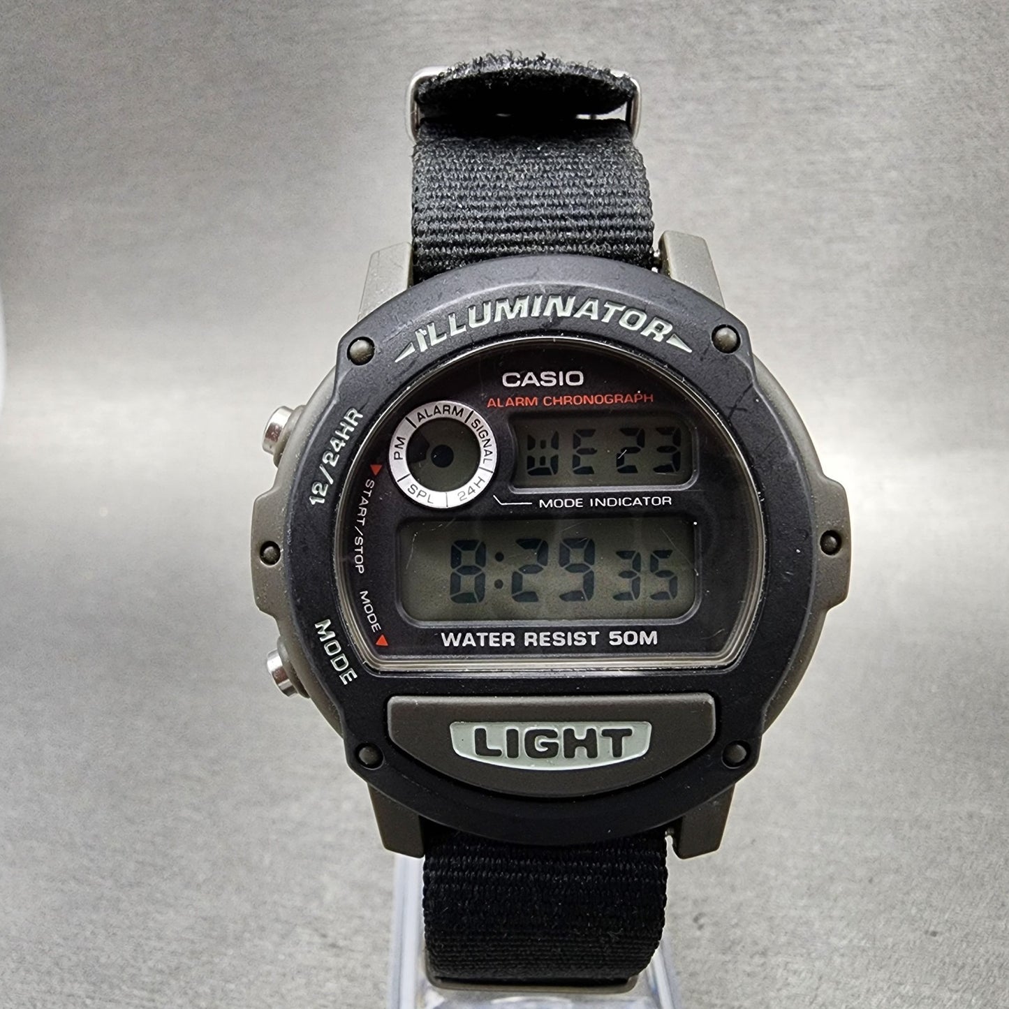 Casio Illuminator Watch Men 44mm Digital Silver LCD Alarm Chrono W87H New Batt0