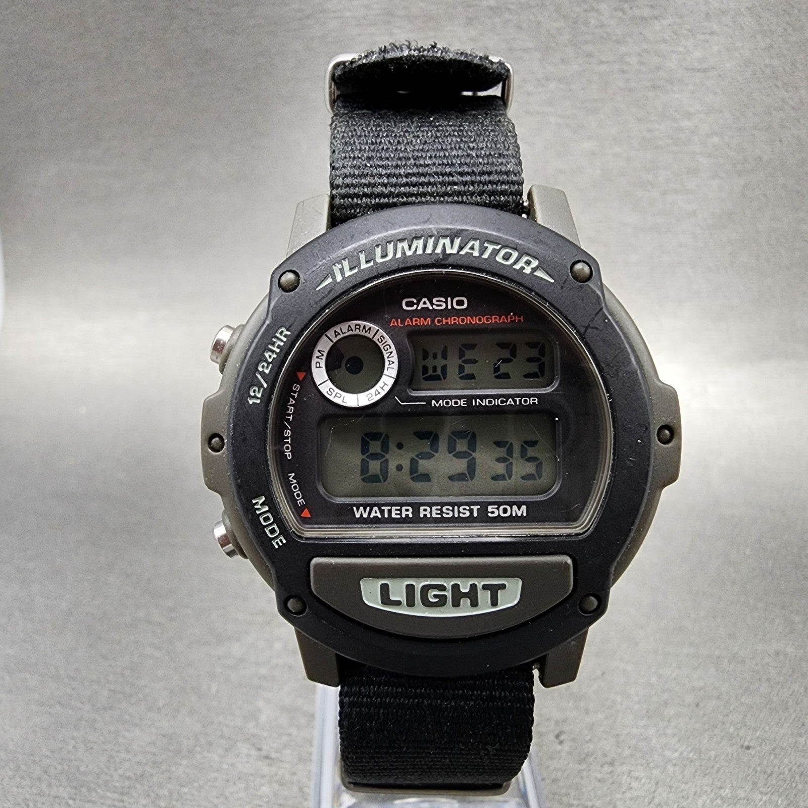 Casio Illuminator Watch Men 44mm Digital Silver LCD Alarm Chrono W87H New Batt0