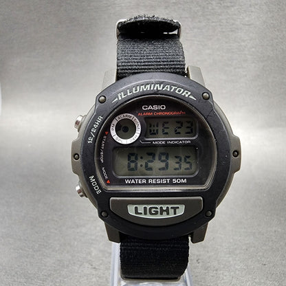 Casio Illuminator Watch Men 44mm Digital Silver LCD Alarm Chrono W87H New Batt0