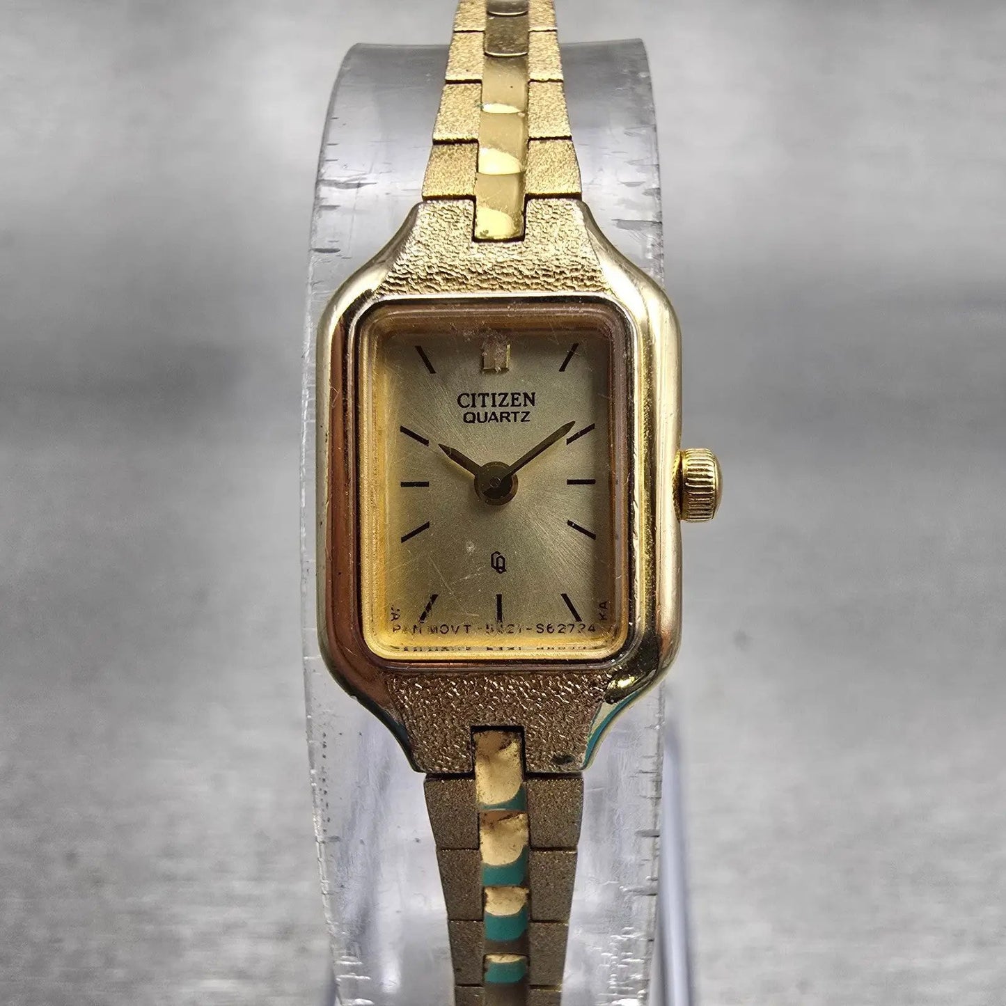 Citizen CQ Watch Women 13mm Champagne Dial Gold Tone 5421-S21389 New Battery VTG0