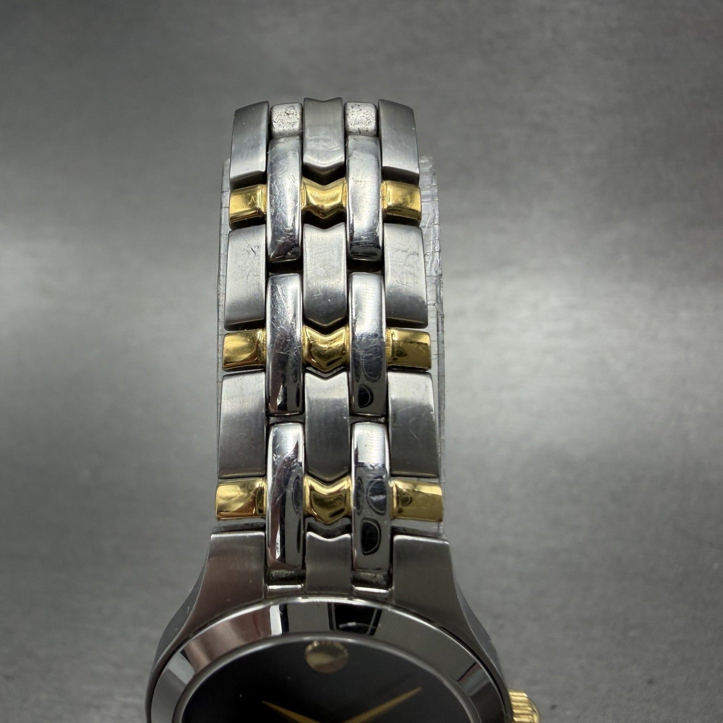 Movado Museum Watch Women 24mm Black Dial Two Tone Round 81 E4 1832 New Battery4