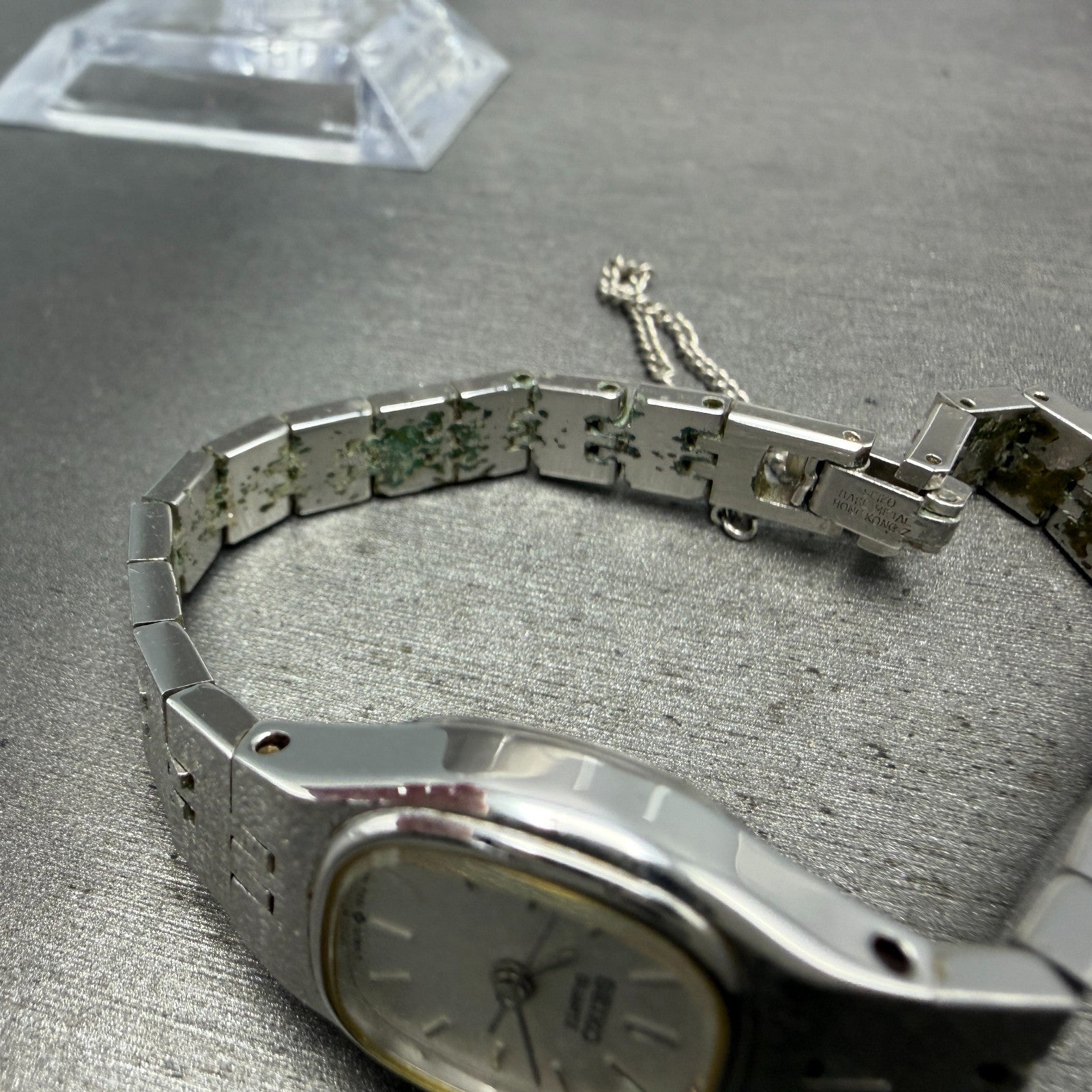 Seiko Watch Women 17mm Silver Dial Silver Tone Oval 7321-5399 New Battery TG611