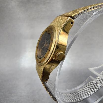 Seiko Galaxy Watch Women 20mm Black Dial Gold Tone 8y210030 New Battery2