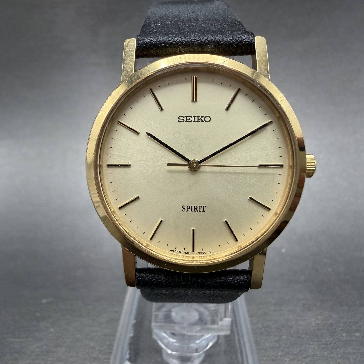 Seiko Spirit Watch Men 32mm Champagne Dial Gold Tone 7N01-7060 New Battery0