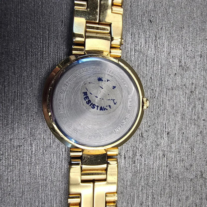 Bulova Watch Women 25mm White Dial Gold Tone Diamond Round 97P29 New Battery10