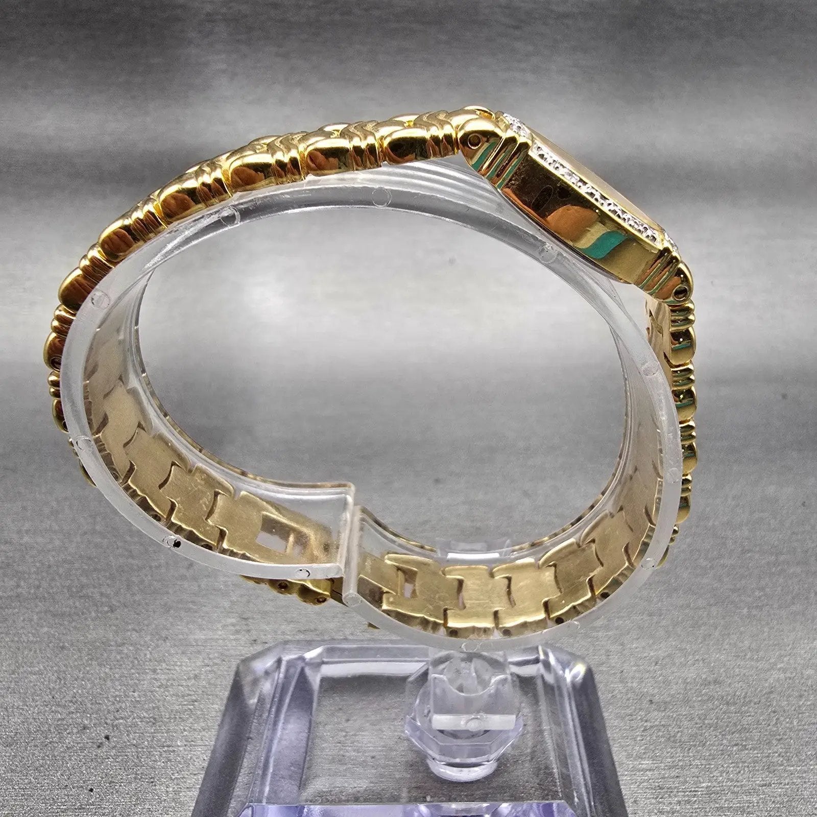Bulova Watch Women 16mm Ivory Dial Gold Tone Gemmed Oval 98R37 New Battery8