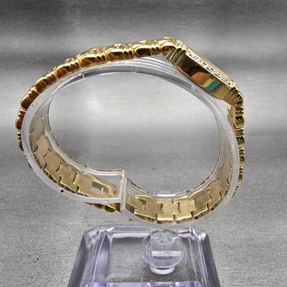 Bulova Watch Women 16mm Ivory Dial Gold Tone Gemmed Oval 98R37 New Battery8