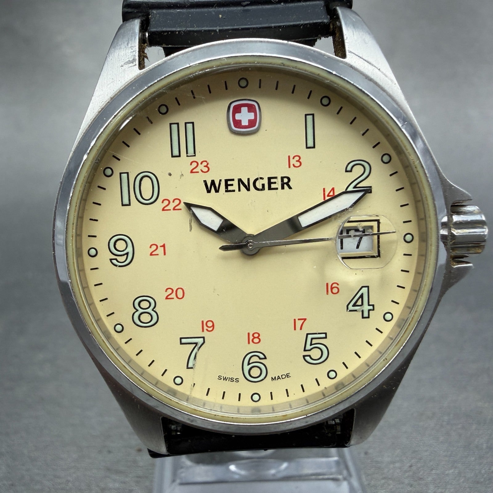 Wenger Watch Men 38mm Cream Dial Silver Tone Date Round 7270X PARTS Vintage0