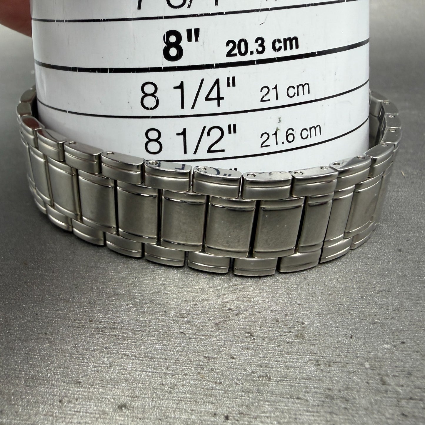Bulova Tank Watch Men 29mm Silver Dial Silver Tone Date Rectangle 96B108 New Bat10