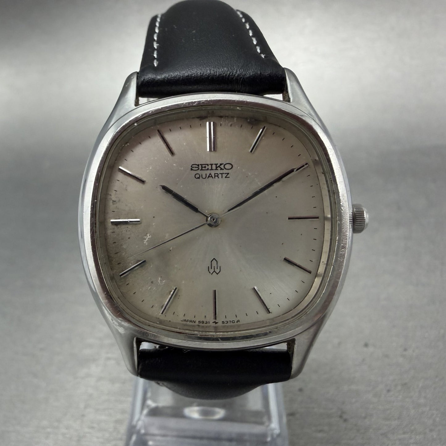 Seiko Watch Men 33mm Silver Dial Silver Tone Rectangle 5931-5330 New Battery0