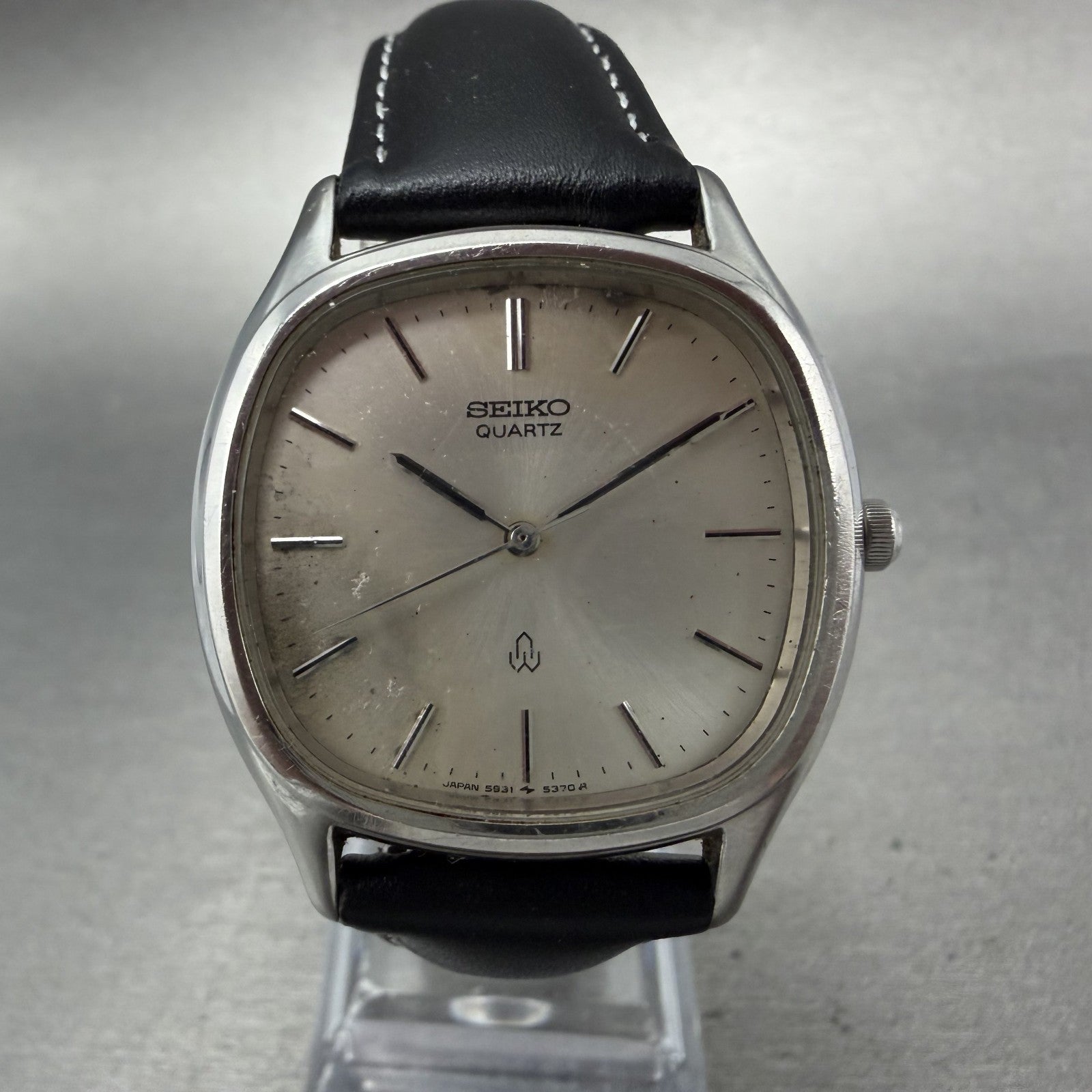 Seiko Watch Men 33mm Silver Dial Silver Tone Rectangle 5931-5330 New Battery0