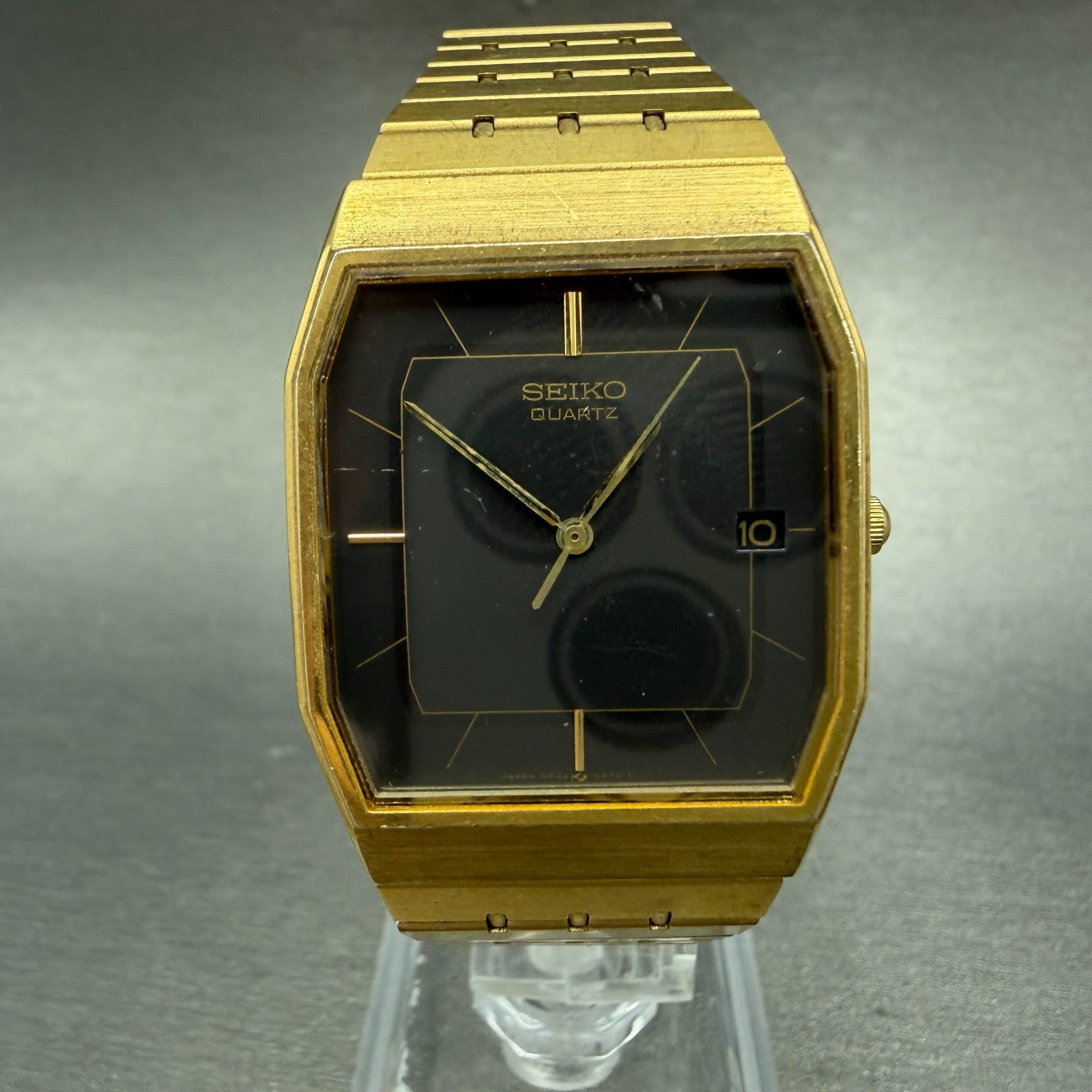 Seiko Tank Watch Men 29mm Black Dial Gold Tone Date 5P32-5A50 READ!! New Battery0