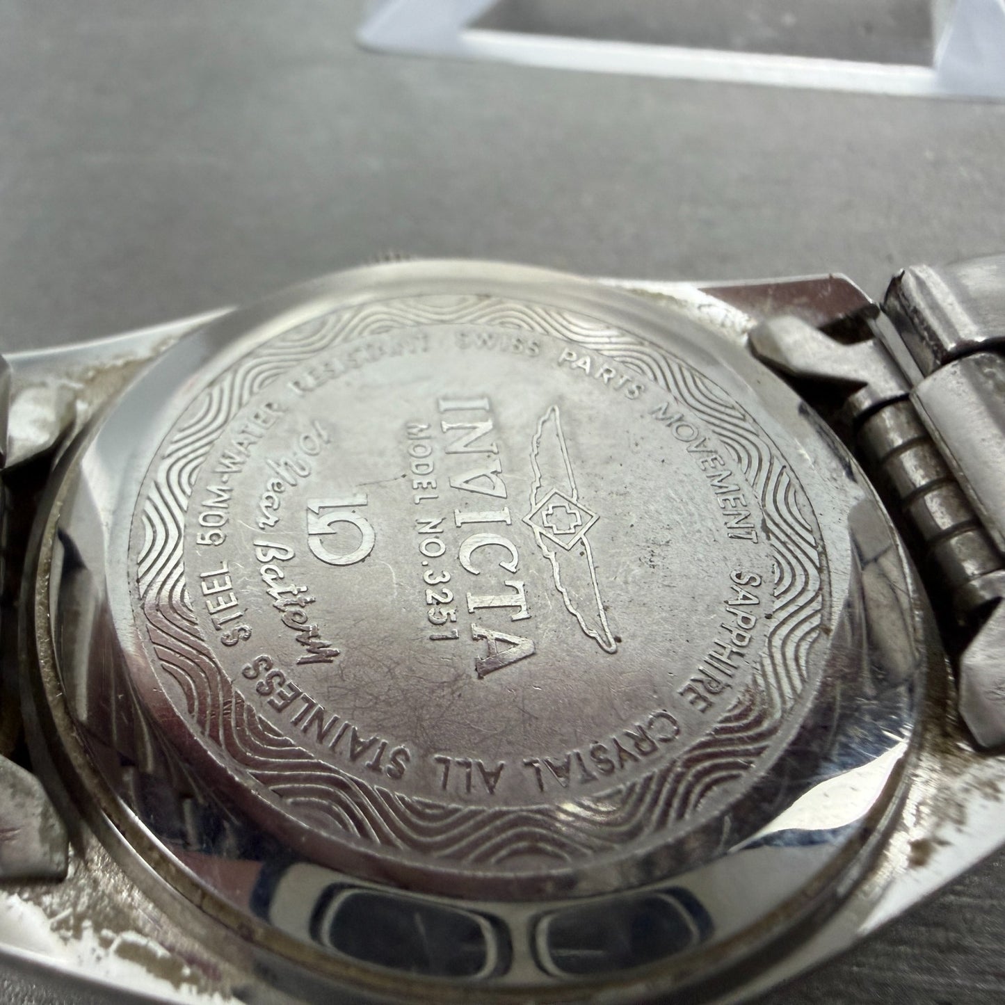 Invicta Watch Men 37mm Silver Dial Silver Tone Date Round 3251 New Battery9