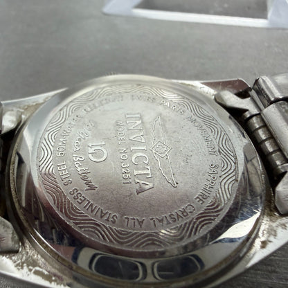 Invicta Watch Men 37mm Silver Dial Silver Tone Date Round 3251 New Battery9