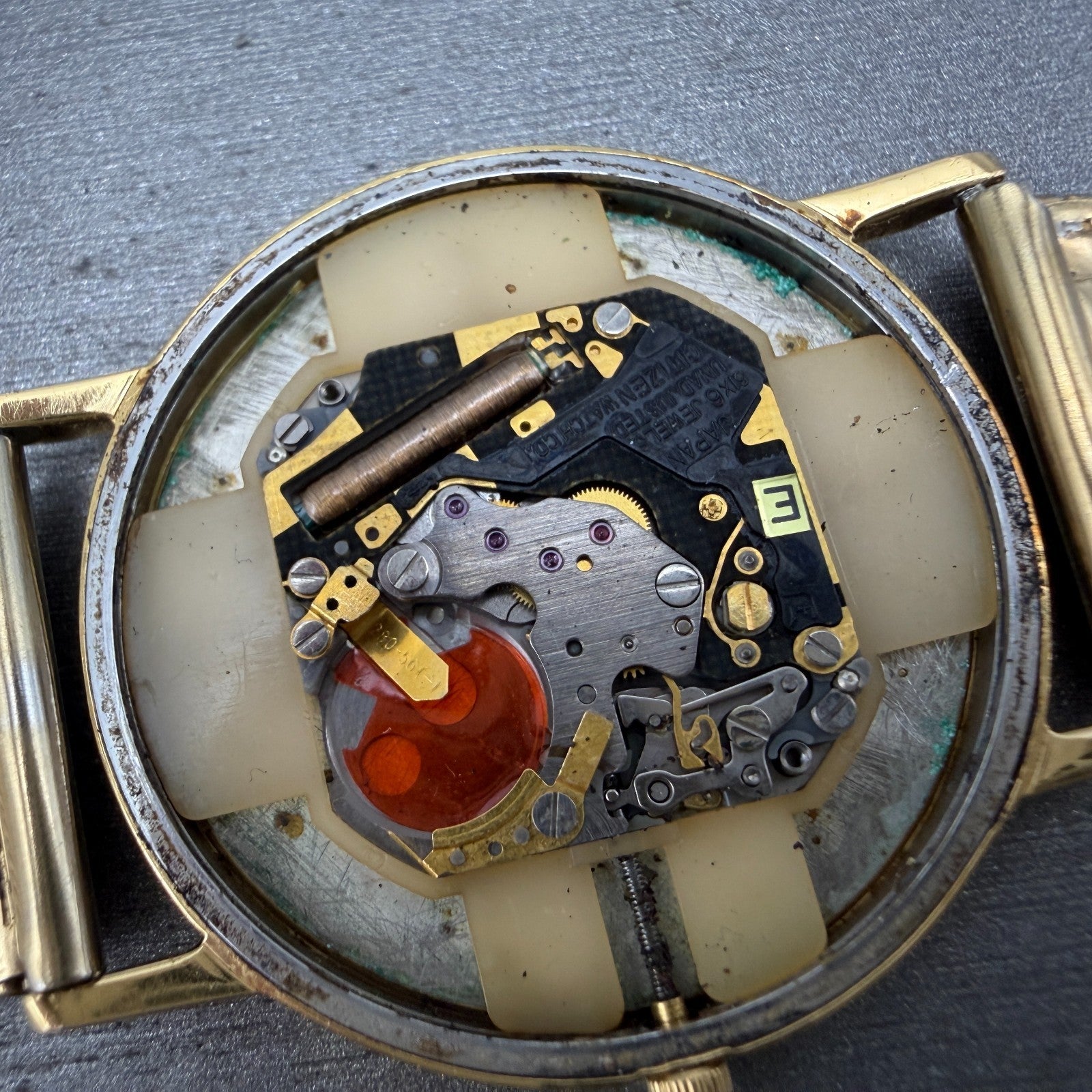 Citizen Exceed Watch Men 32mm Champagne Dial Gold Tone 2720-272145 PARTS12