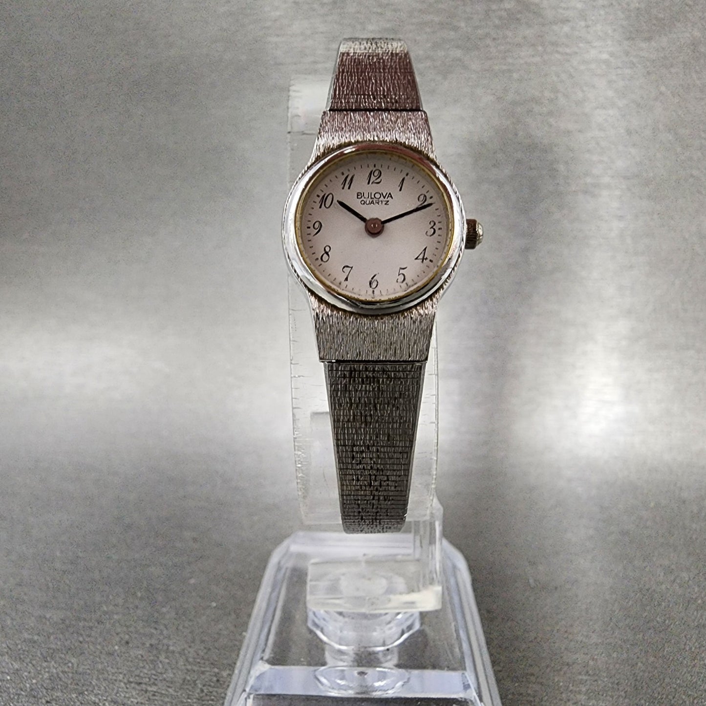 Bulova Watch Women 18mm White Dial Silver Tone Round 91L06 New Battery5