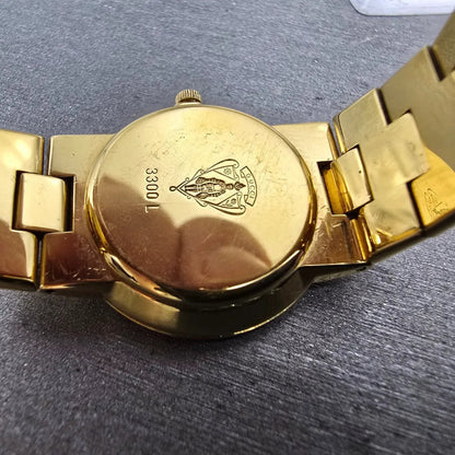 Gucci 3300L Watch Women 25mm Black Dial Gold Plated Round New Battery Vintage10