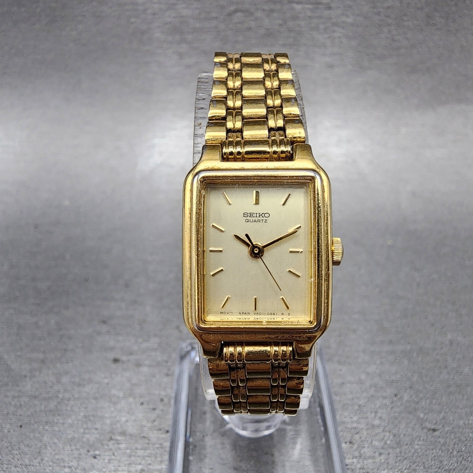 Seiko Tank Watch Women 18mm Champagne Dial Gold Tone Rectangle V4015129 New Bat0