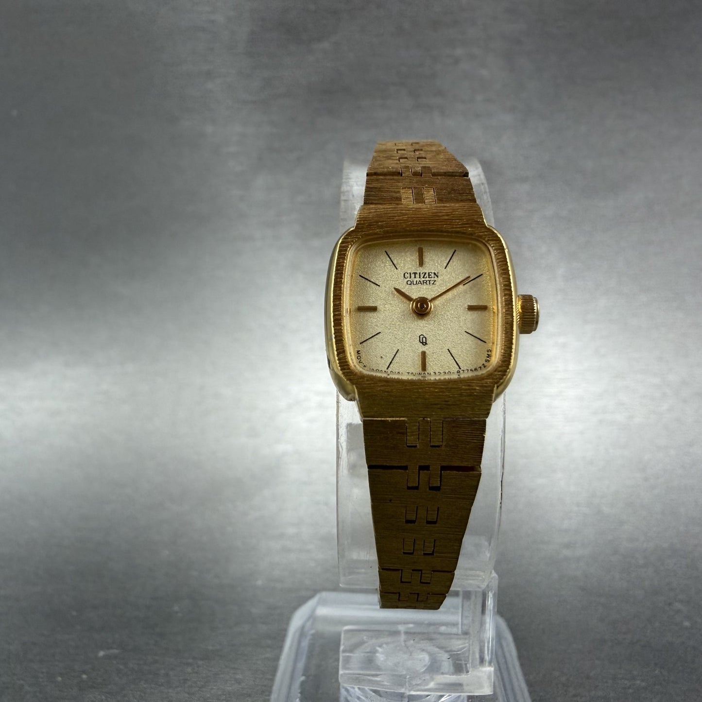 Citizen CQ Watch Women 17mm Champagne Dial Gold Tone 3220-893417 New Battery5