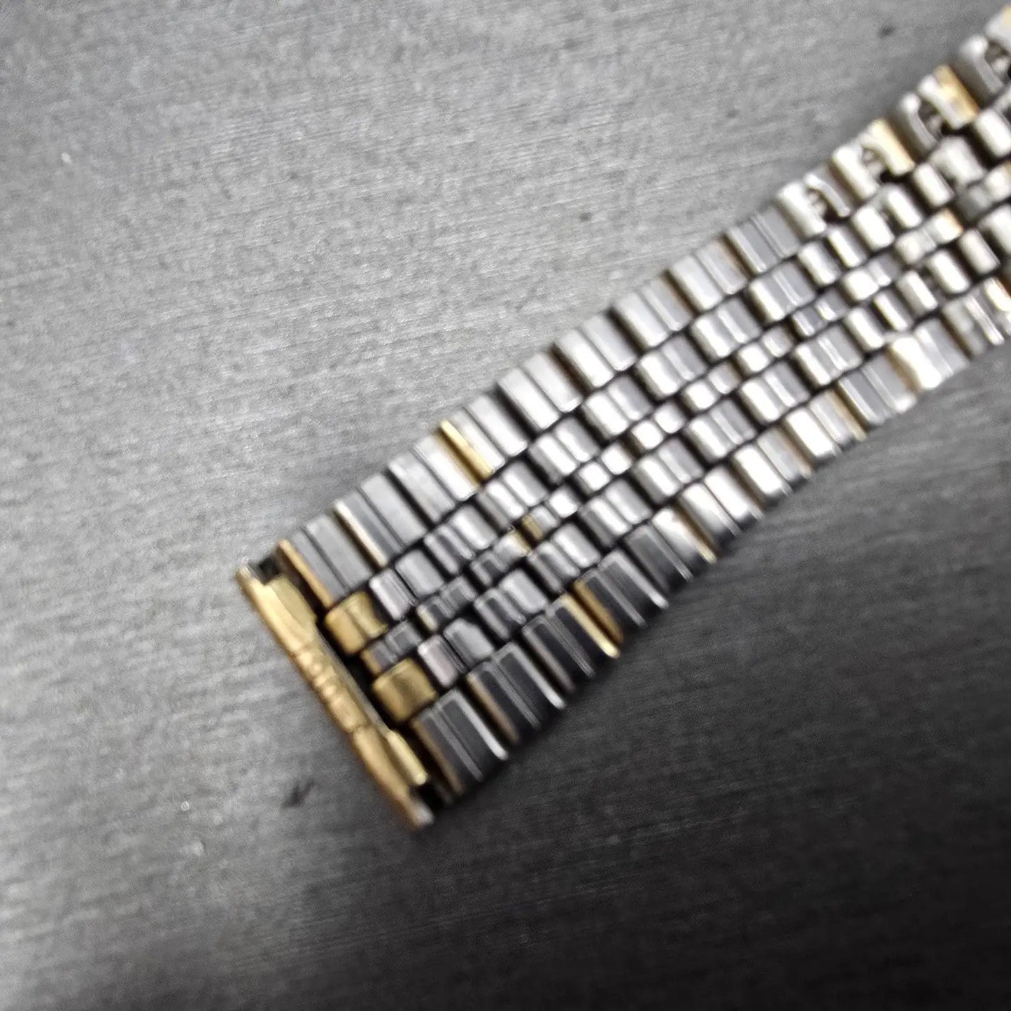 Seiko SQ Bracelet 19mm Stainless Steel Two Tone Tri Folding Clasp READ!!!! Z-0679
