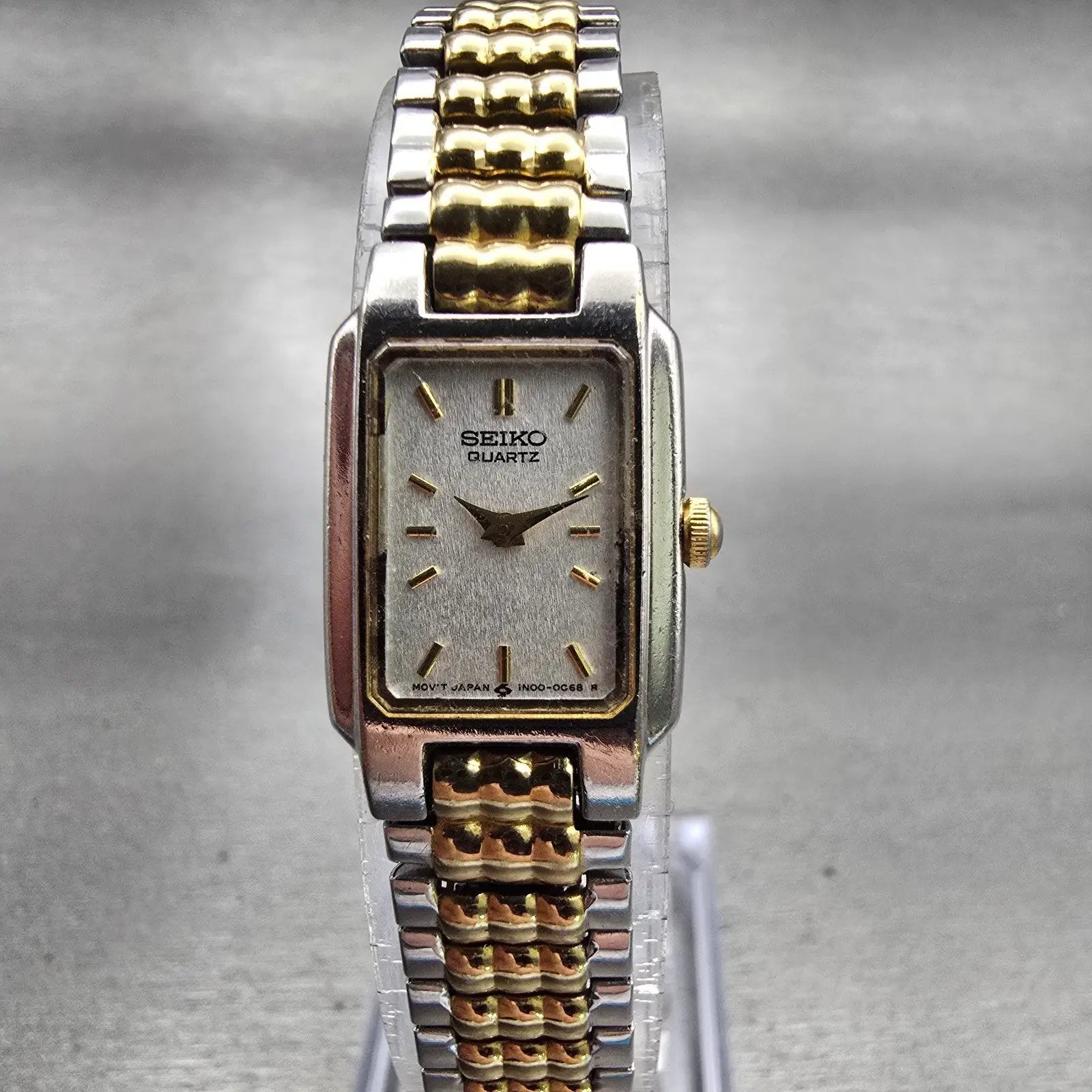 Seiko Tank Watch Women 15mm Silver Dial Two Tone Rectangle 1N00-5A99 New Battery0