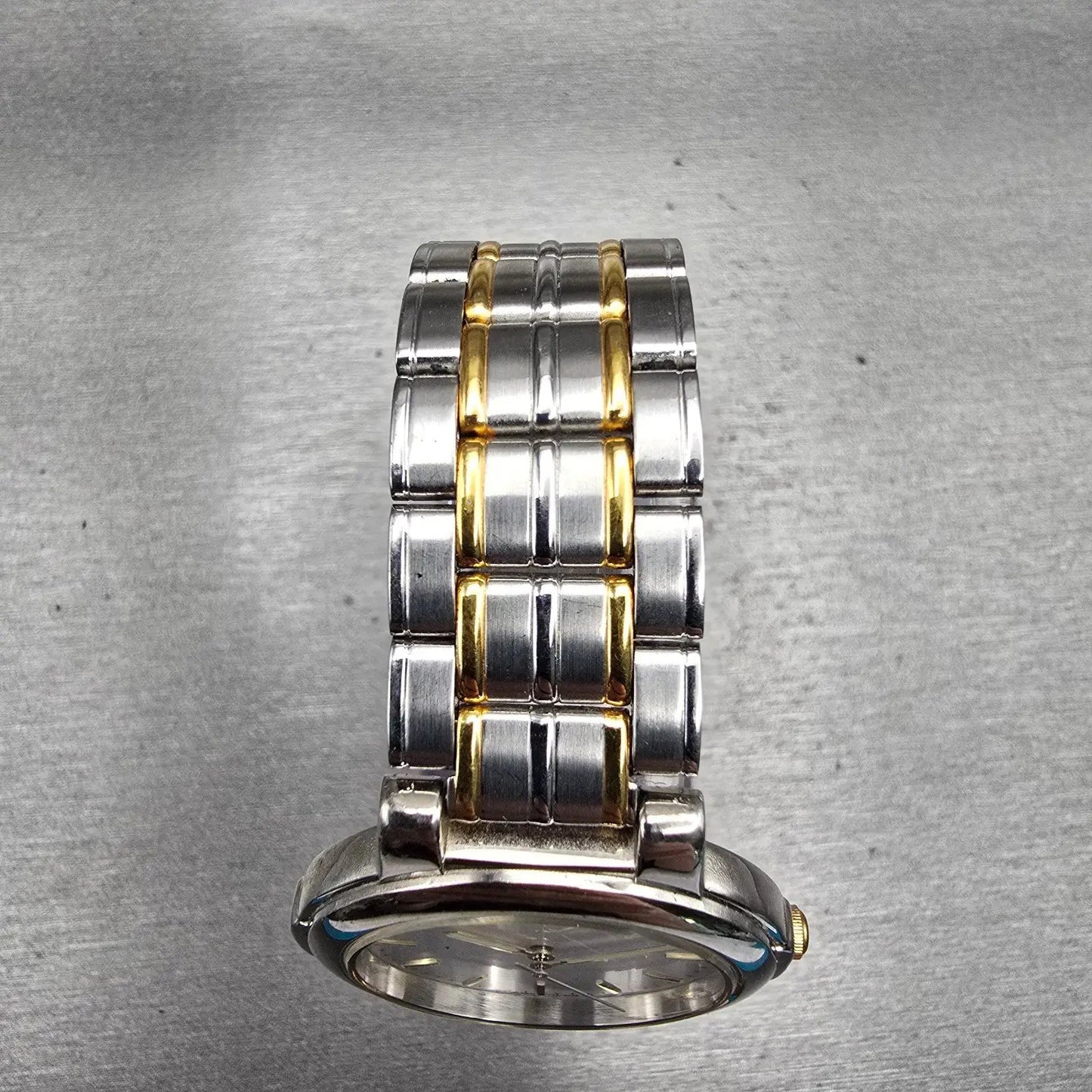 Seiko Watch Men 34mm Silver Dial Two Tone Round V701-2F40 New Battery Vintage4