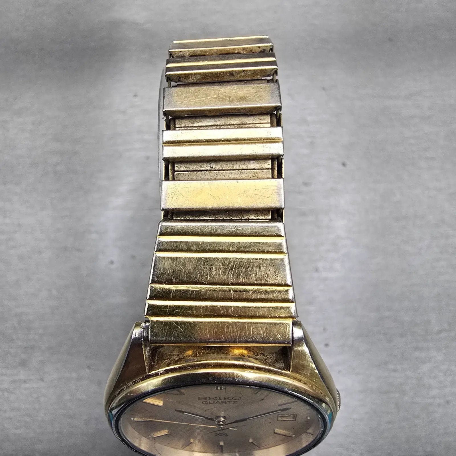 Seiko SQ Watch Men 35mm Gold Dial Gold Tone Date Round 5Y22-8A08 New Battery VTG4