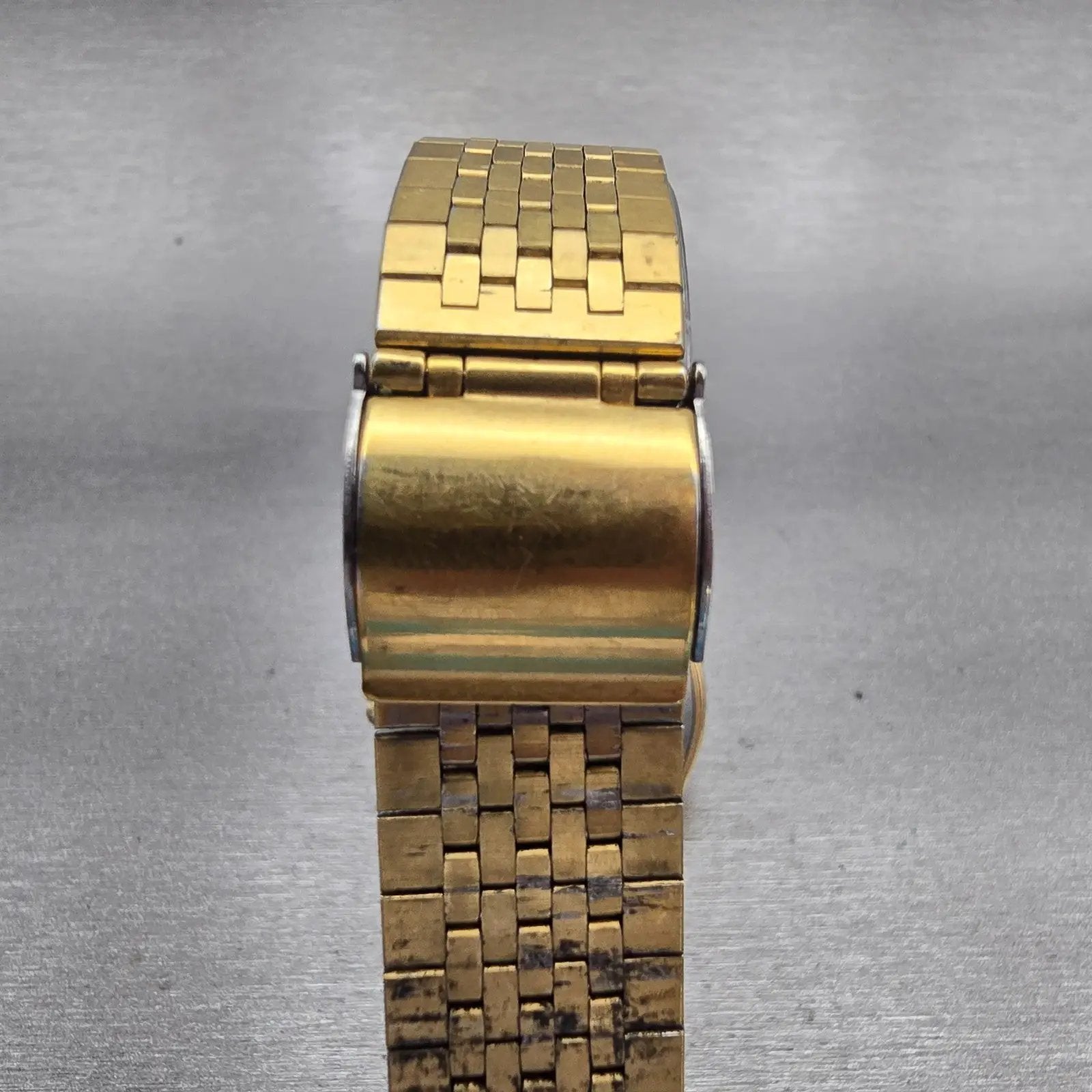 Seiko SQ Watch Men 33mm Champagne Dial Gold Tone Daydate Round 8223-7089 New Bat7