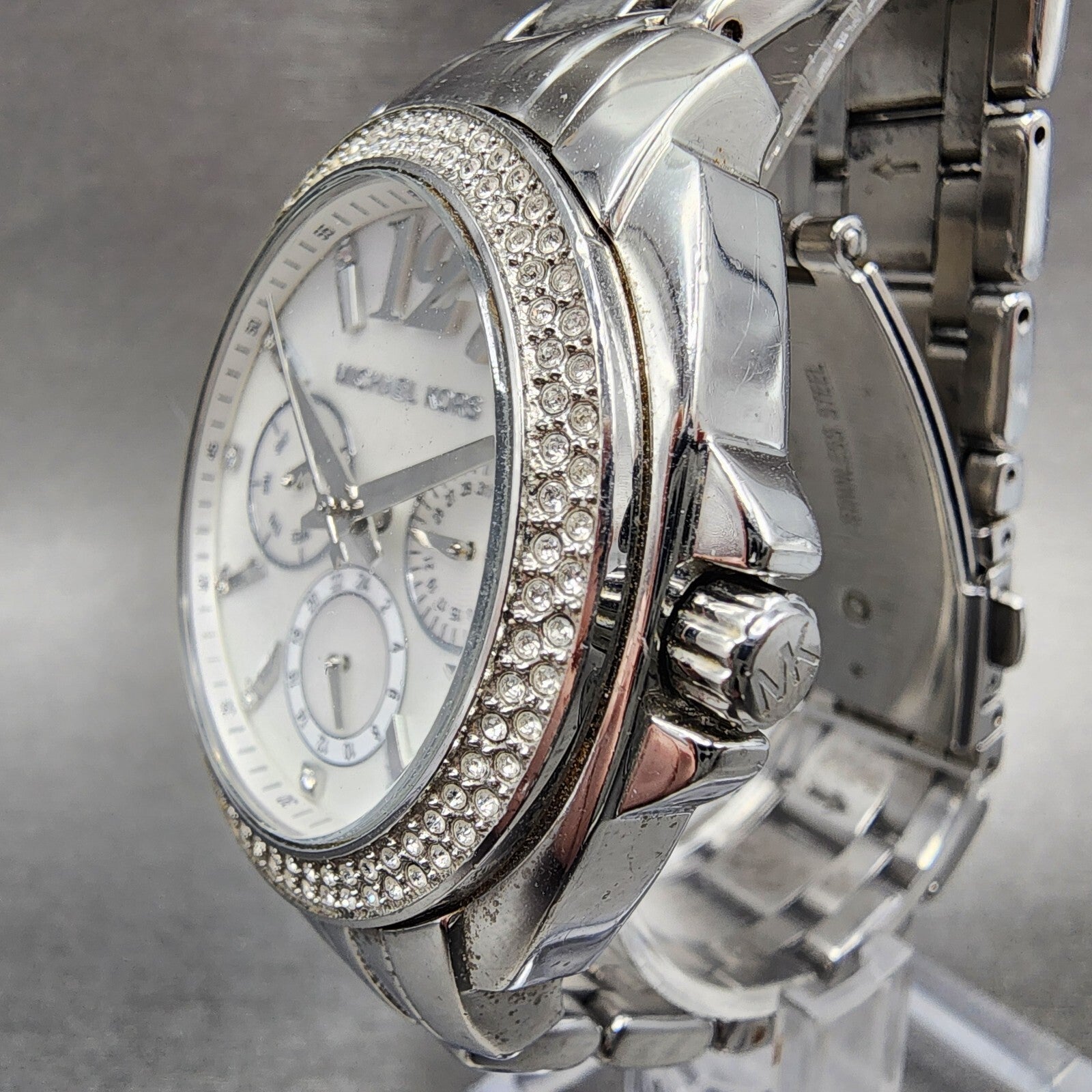 Michael Kors Cameron Watch Women 38mm MOP Dial Steel Daydate Round New battery2