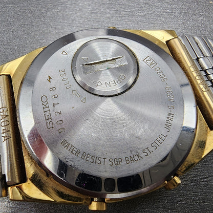 Seiko Digital World Time Watch Men 34mm Gray Dial Gold Tone A2395020 READ!!!!9