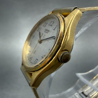 Seiko Watch Women 25mm Silver Dial Gold Tone Round 2621-0080 New Battery JR52