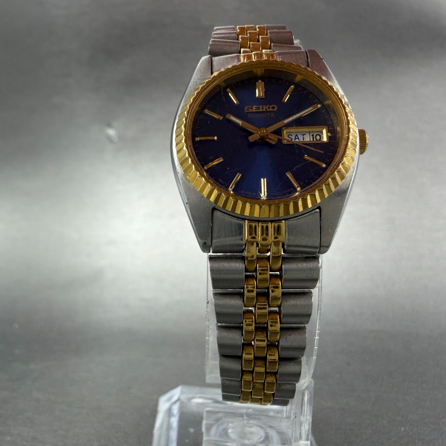 Seiko Watch Women 24mm Blue Dial Two Tone Daydate Round 7N83-0041 New Batt5