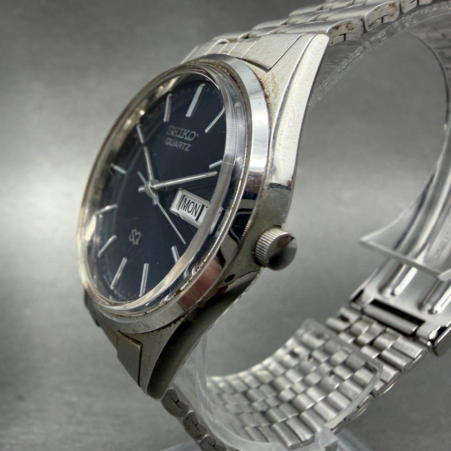 Seiko SQ Watch Men 34mm Blue Dial Silver Tone Daydate Round 5H23-7009 NewBattery2