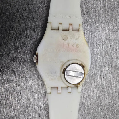 Swatch WHITE MOUSE Watch Women 25mm Silver Dial White Tone LW148 New Battery10